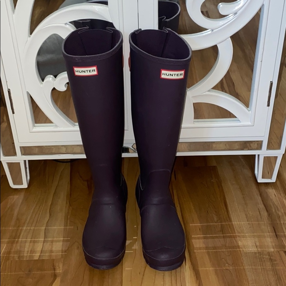 HUNTER rain boots
